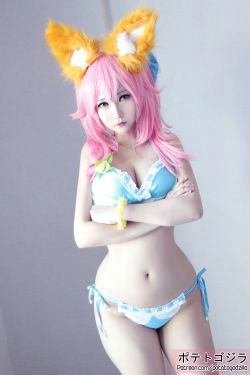 [福利COS] Coser小姐姐Potato Godzilla - Tamamo Bikini(20P)