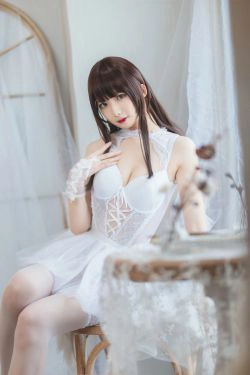 [福利COS] 动漫博主封疆疆v - 白色纱裙(40P)