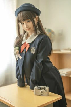 [福利COS] 动漫博主蠢沫沫 - 小学妹(30P)