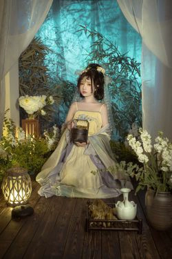 [福利COS] 爆机少女喵小吉 - 浣溪沙.端午(37P)
