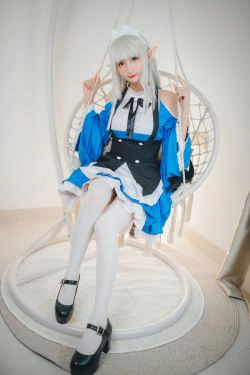 [福利COS] 贝儿酱Miki - 艾米莉亚女仆(29P)