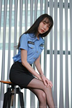[异思趣向IESS] 模特：团团《长腿制服》(91P)