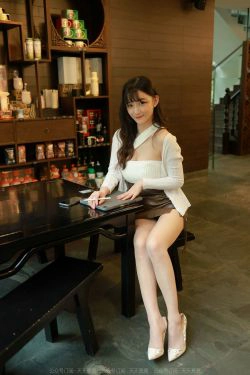 [异思趣向IESS] 模特：秋秋《迷人事业线》(85P)
