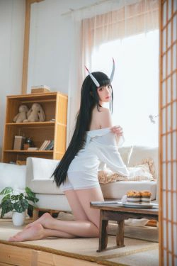 [网红COSER] Coser瓜希酱福利 - 能代衬衣(23P)