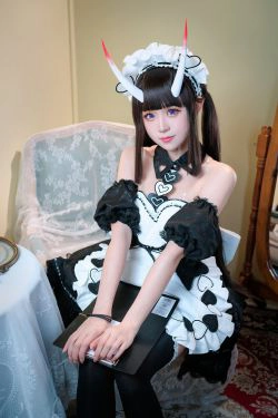 [网红COSER] miko酱ww - 碧蓝航线 能代女仆(36P)