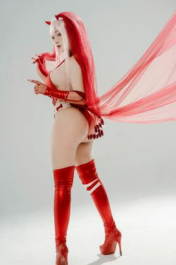 [网红COSER] Sayo Momo - Zero Two Wedding Dress(21P)