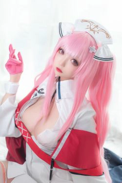[网红COSER] 小野寺地瓜 - 英仙座护士(12P)