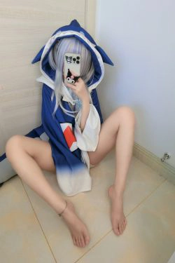 [网红COSER] 萌妹子Coser摇摇乐yoyo - がうる・ぐら(151P)