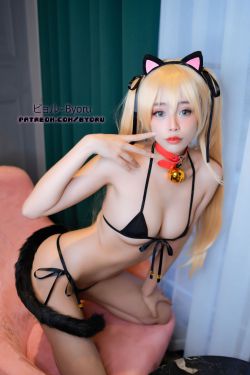 [福利COS] 日本性感萝莉Byoru - Marie Rose Bomber(28P)