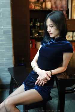 [异思趣向IESS] 模特：小六 《深蓝旗袍》(89P)
