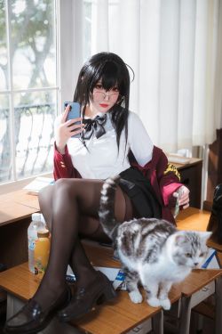 [福利COS] Coser瓜希酱福利 - 大凤JK(30P)