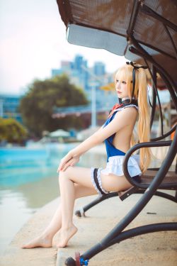 [福利COS] Coser衣衣 - 玛丽萝丝泳装(29P)