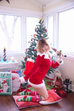 [福利COS] MisswarmJ - 2020 Free New Year Set(25P)