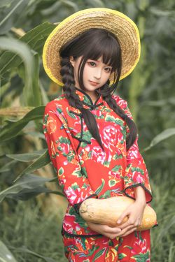 [福利COS] 动漫博主蠢沫沫 - 苞米地的故事(50P)