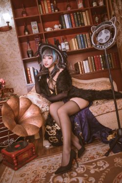[福利COS] 宫本桜 - 柴郡旗袍 音乐绚烂CaitSith(20P)