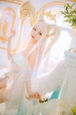 [福利COS] 小野寺地瓜 - 白金泳装(22P)