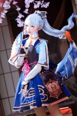 [福利COS] 桜桃喵 - 神里绫华(34P)