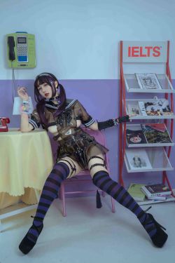 [福利COS] 云溪溪 - 幻想学院(51P)