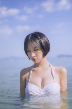 [福利COS] 次元少女念雪ww - 白色泳衣(30P)