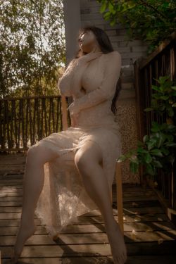[福利COS] 网络红人樱晚gigi - 听日落时(21P)