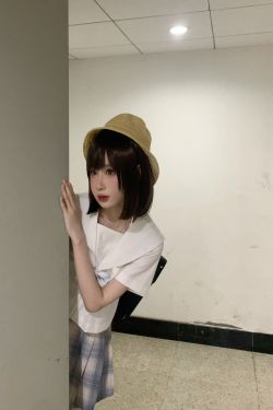 [福利COS] 西园寺南歌写真 - 主人的任务(40P)