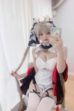 [福利COS] 千阳(ちよ) - 可畏旗袍对镜拍(13P)