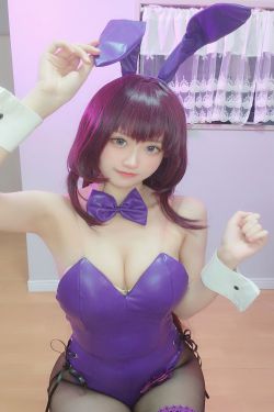 [福利COS] 千阳(ちよ) - 斯卡哈兔郎(17P)