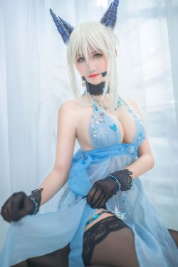 [福利COS] 微博妹子三度_69 - 黑枪呆(50P)
