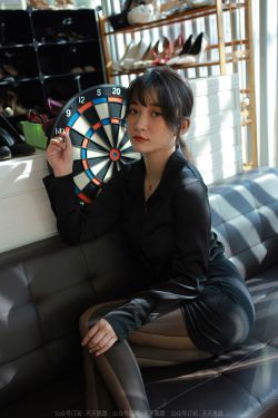 [IESS异思趣向]  模特：秋秋 《光影嘿丝》(93P)