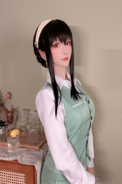 [福利COS] Coser小姐姐星之迟迟 - 圣诞节 约尔 OL制服(71P)