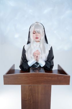 [福利COS] Natsuko夏夏子 - 反差修女(40P)-COS