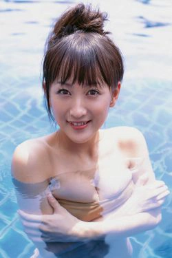 [YS Web] Vol.190 Ayaka Komatsu 小松彩夏(56P)