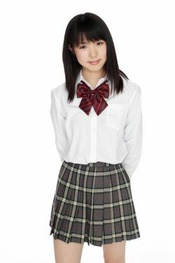 山下菜菜子新実菜々子《桃色ピュア少女エントリー!!》 [YS Web] Vol.351(45P)