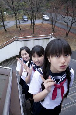 Momoiro Clover 桃色幸运草Z ももいろクローバーZ《PEACH×6》 [YS Web] Vol.402(96P)