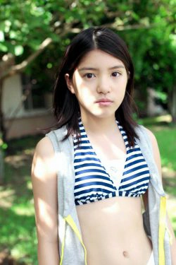 川島海荷《夏少女、咲きます！》 [YS Web] Vol.410(68P)