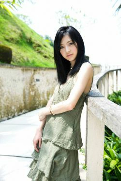 逢沢りな逢泽莉娜《浜のビーナス》 [YS Web] Vol.467(70P)