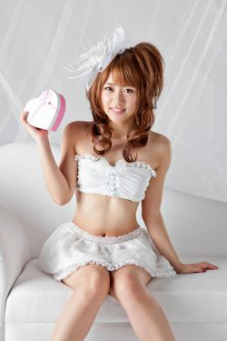 高桥南高橋みなみ《 ちいさな巨人》 [YS Web] Vol.469(74P)
