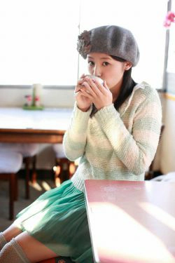 小池里奈《卒業～お藏だし秘藏カシト～》 [YS Web] Vol.500(94P)