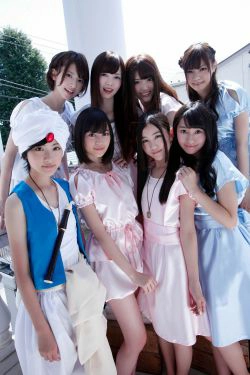 [YS Web] Vol.521 乃木阪46《走れ!ライバル》(94P)