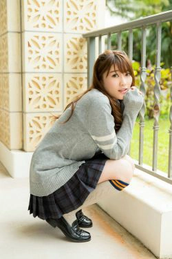 原幹恵《ゆれるマドソナ》 [YS Web] Vol.549(100P)