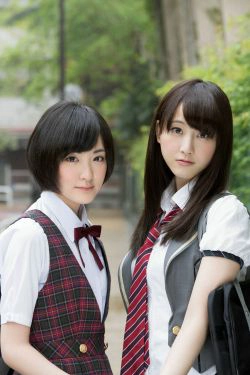 松井玲奈生驹里奈《ふたり》 [YS Web] Vol.609(33P)