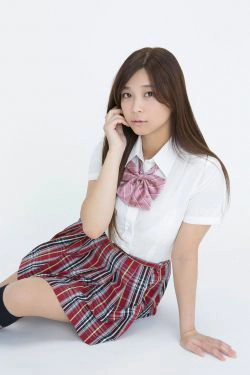 中村真理《バスト100cm!23歳JK入学!!》 [YS Web] vol.673(49P)