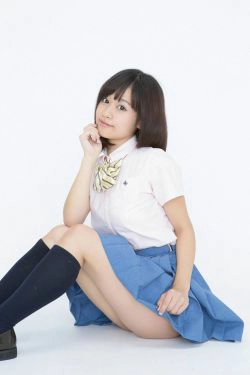夏江美優《パッチリおめめのGショック入学!!》 [YS Web] Vol.677(49P)