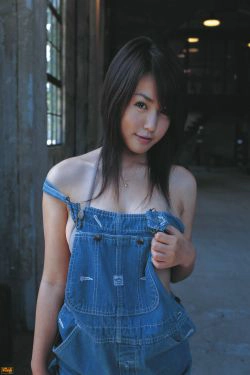 [Bomb.TV] 2005年06月刊 Isoyama Sayaka 磯山さやか矶山沙也加(43P)