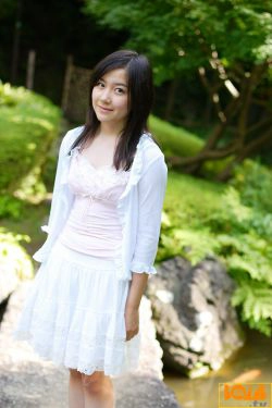 [Bomb.TV] 2005年09月刊 Yuria Nakazawa 中沢悠里亜(54P)