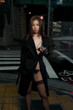 [Bomb.TV] 2010年04月刊 八代兼美 Minase Yashiro(29P)