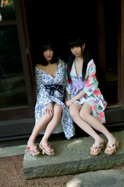 栗田恵美×今野杏南《温泉游》  [Bomb.TV] 2012年12月号(59P)