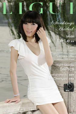 Model 乐乐《丝足戏水》 [丽柜LiGui] 美腿玉足写真图片(55P)