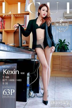 Model 可馨《办公室肉丝袜诱惑》 [丽柜LiGui]美腿玉足写真图片(63P)